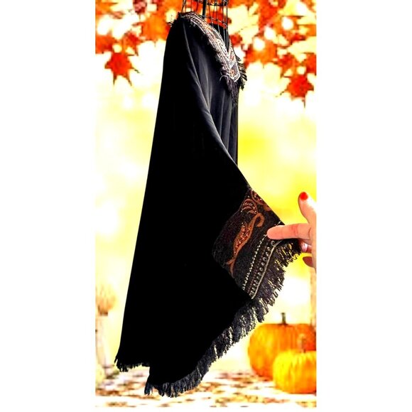 Royal Class Poncho Shawl Cape One Size Black Embellished Fringe Festive NWOT - Picture 2 of 12